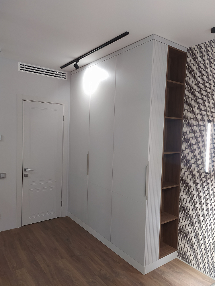 Мебель в спальню комбинированная 