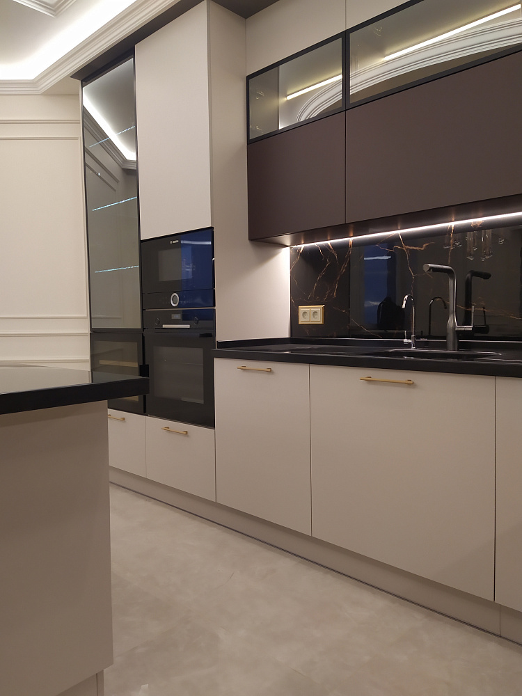 Кухня беж+коричневый