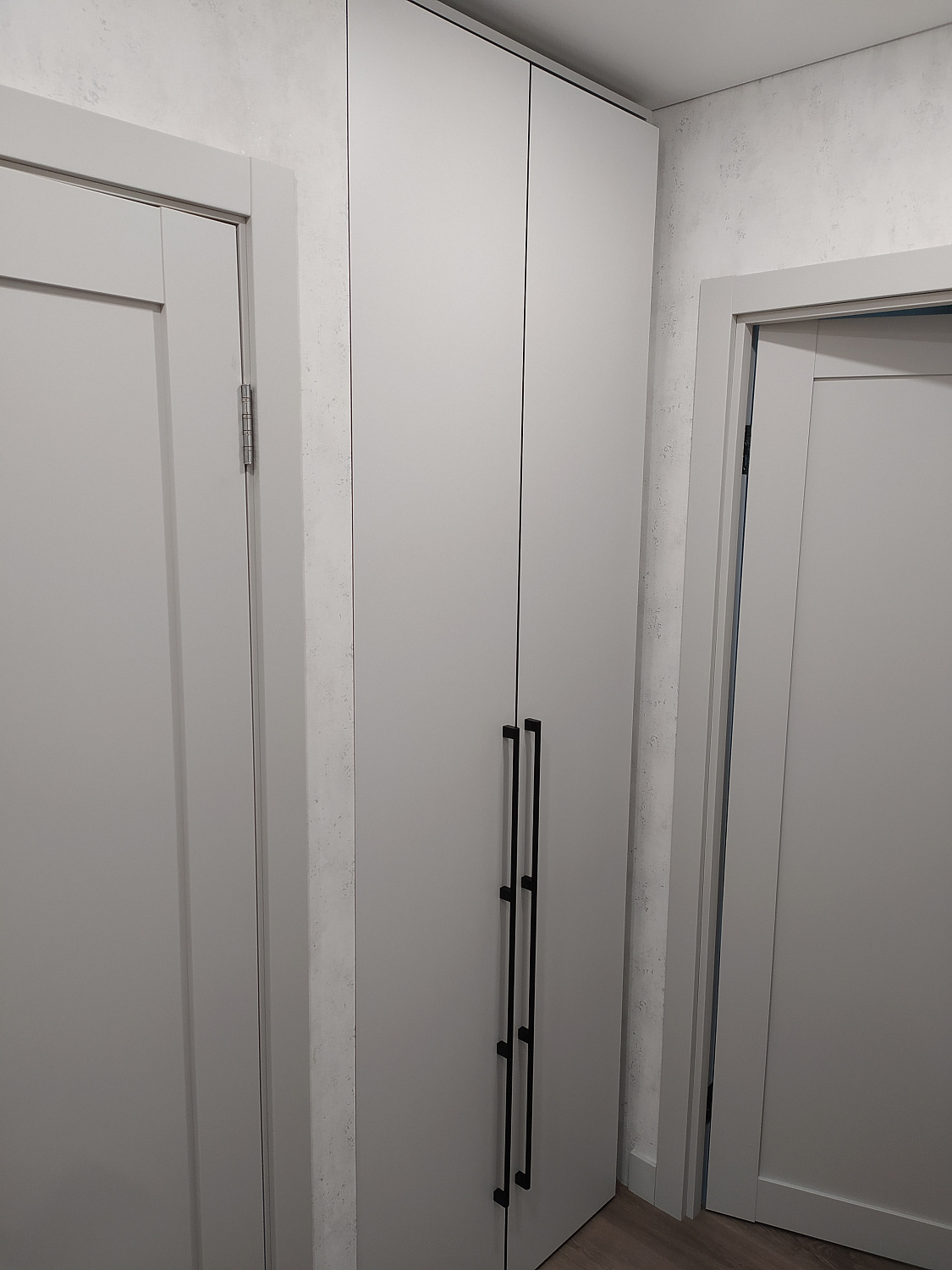 СУ и шкаф в коридор