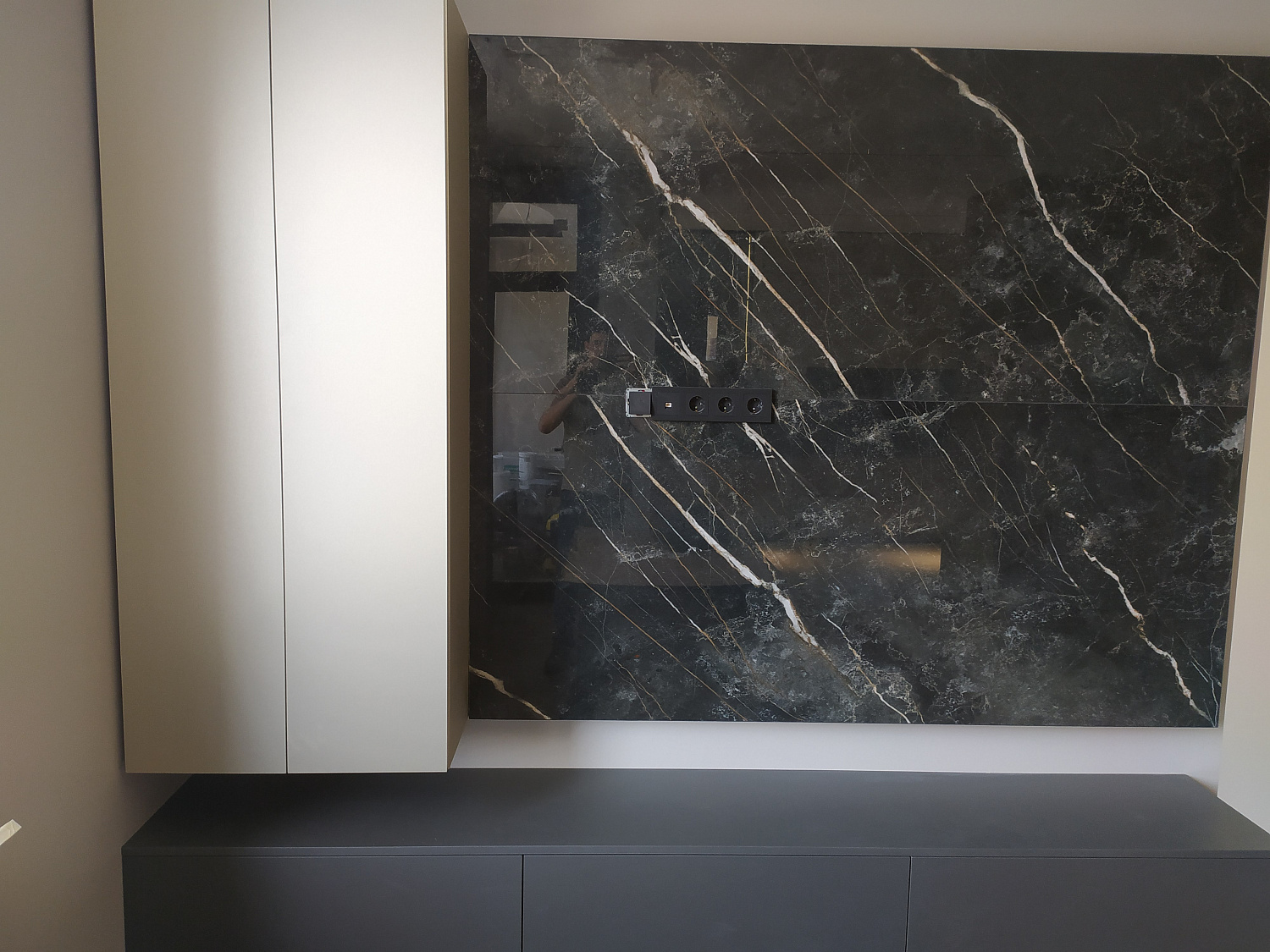 ТВ тумба + стеновая