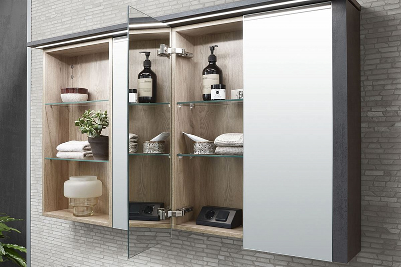 Мебель в ванную фасады пластик Феникс №2