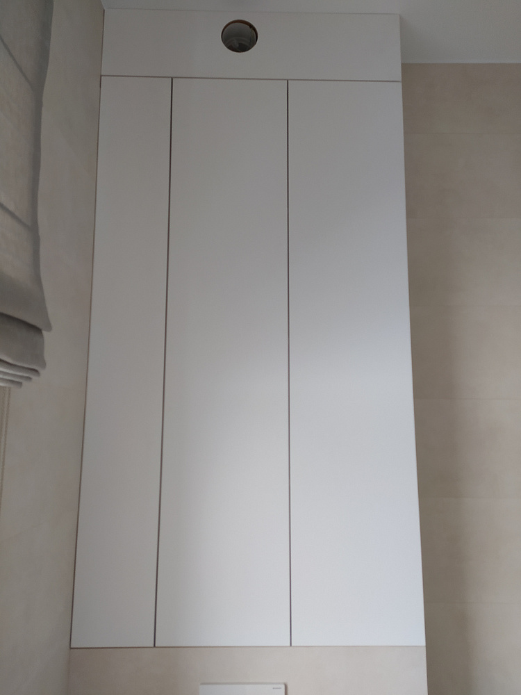 Мебель в ванную комнату с постирочной 