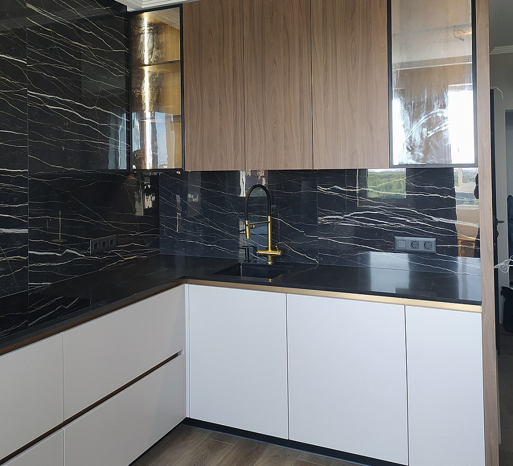 Кухня "орех карини натуральный"