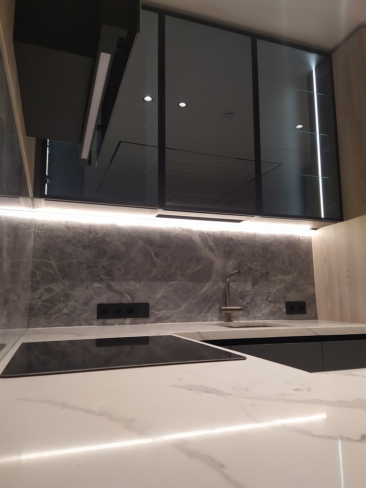 Кухня Fenix Grigio Bromo		