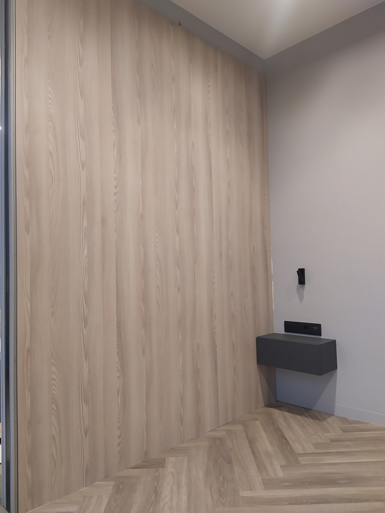 Шкаф серый с тумбами