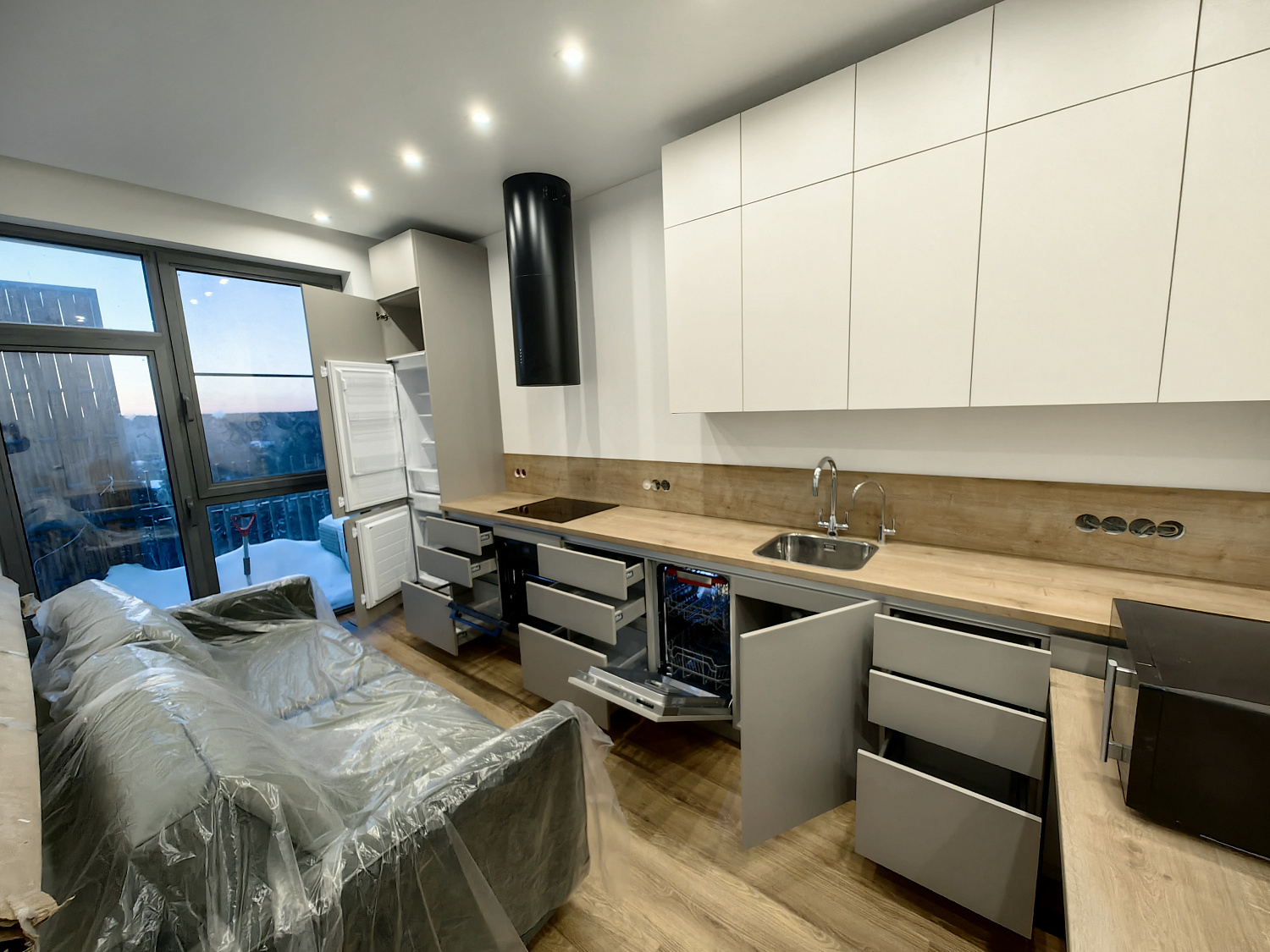 Кухня EGGER 18 мм "Серая галька"