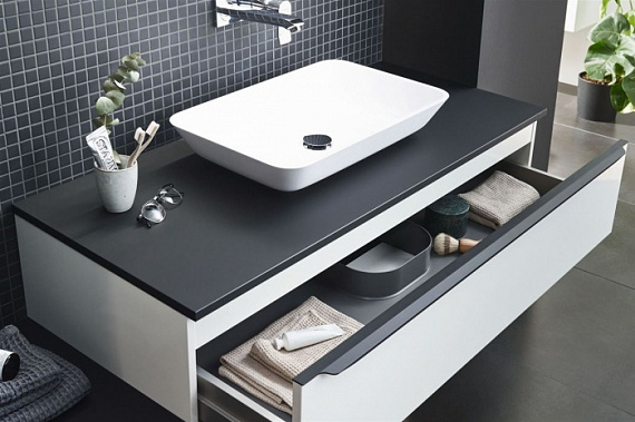 Мебель в ванную фасады пластик Феникс №2