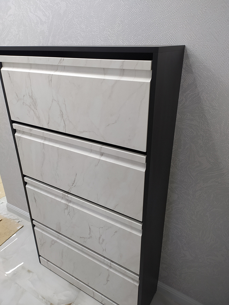 Прихожая под мрамор