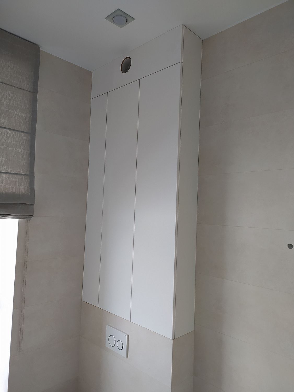 Мебель в ванную комнату с постирочной 