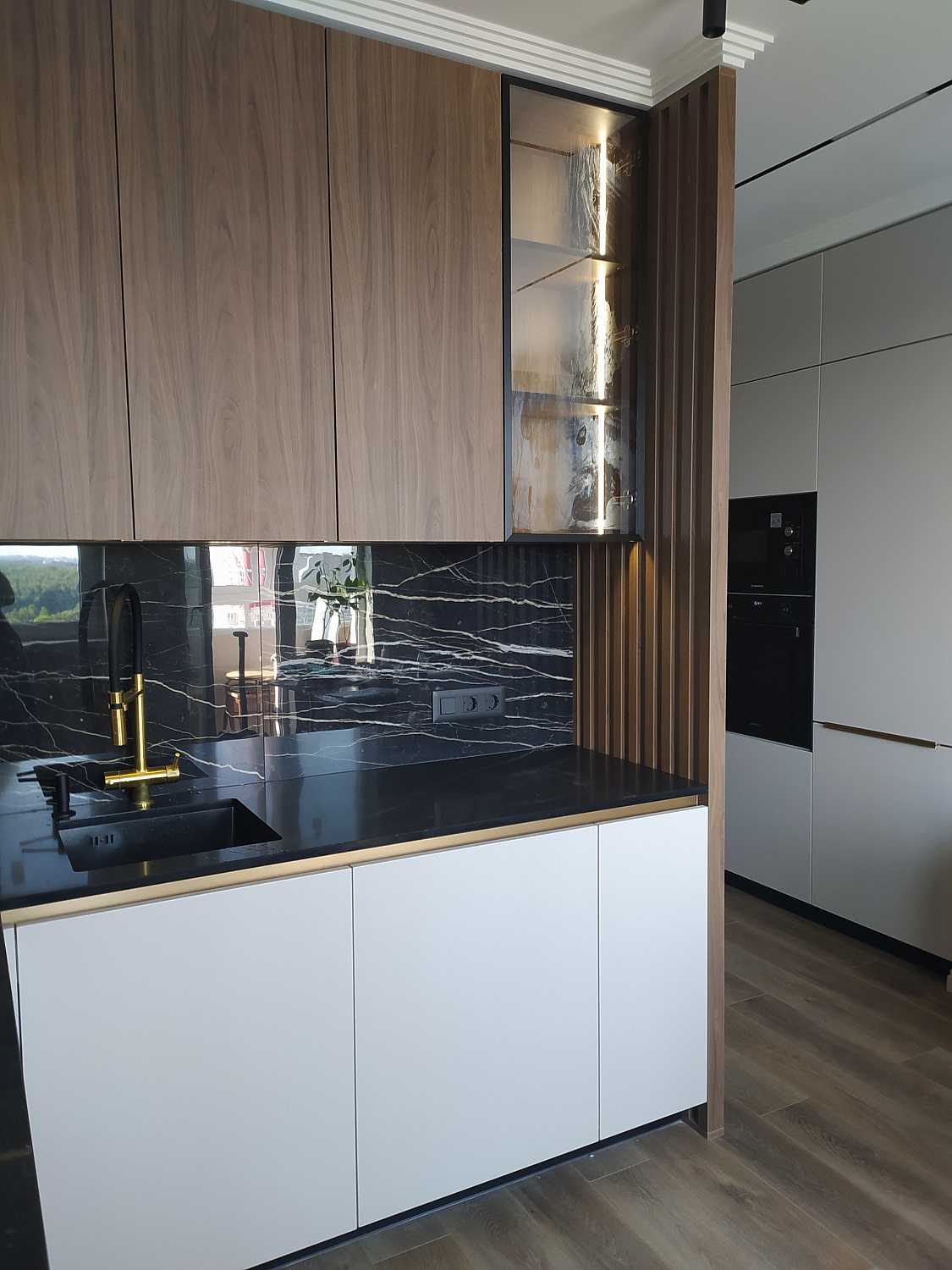 Кухня "орех карини натуральный"