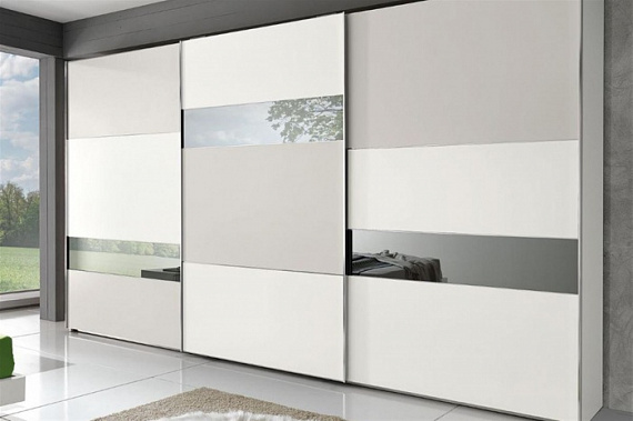 Шкаф купе пластик с зеркальными вставками №3