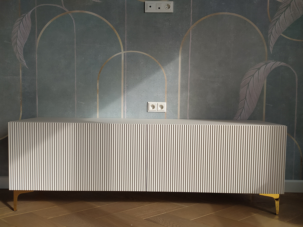 Тумба под ТВ рейка