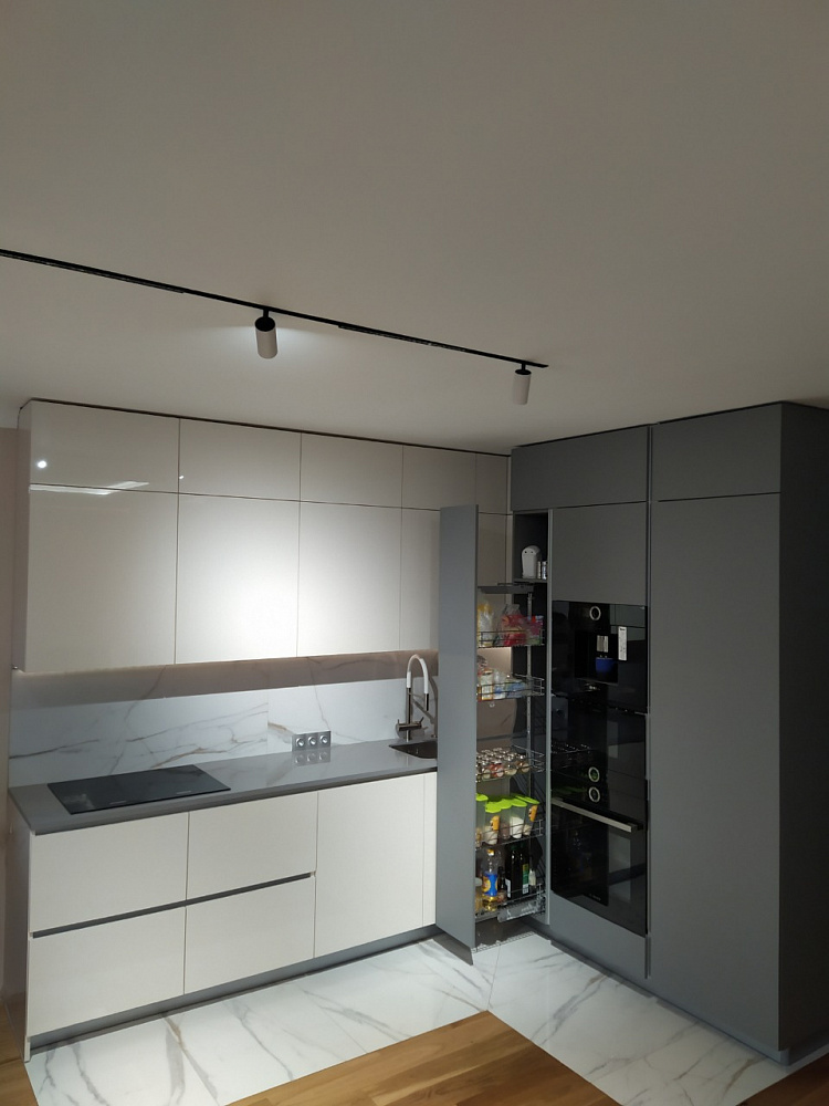 Кухня в современном стиле