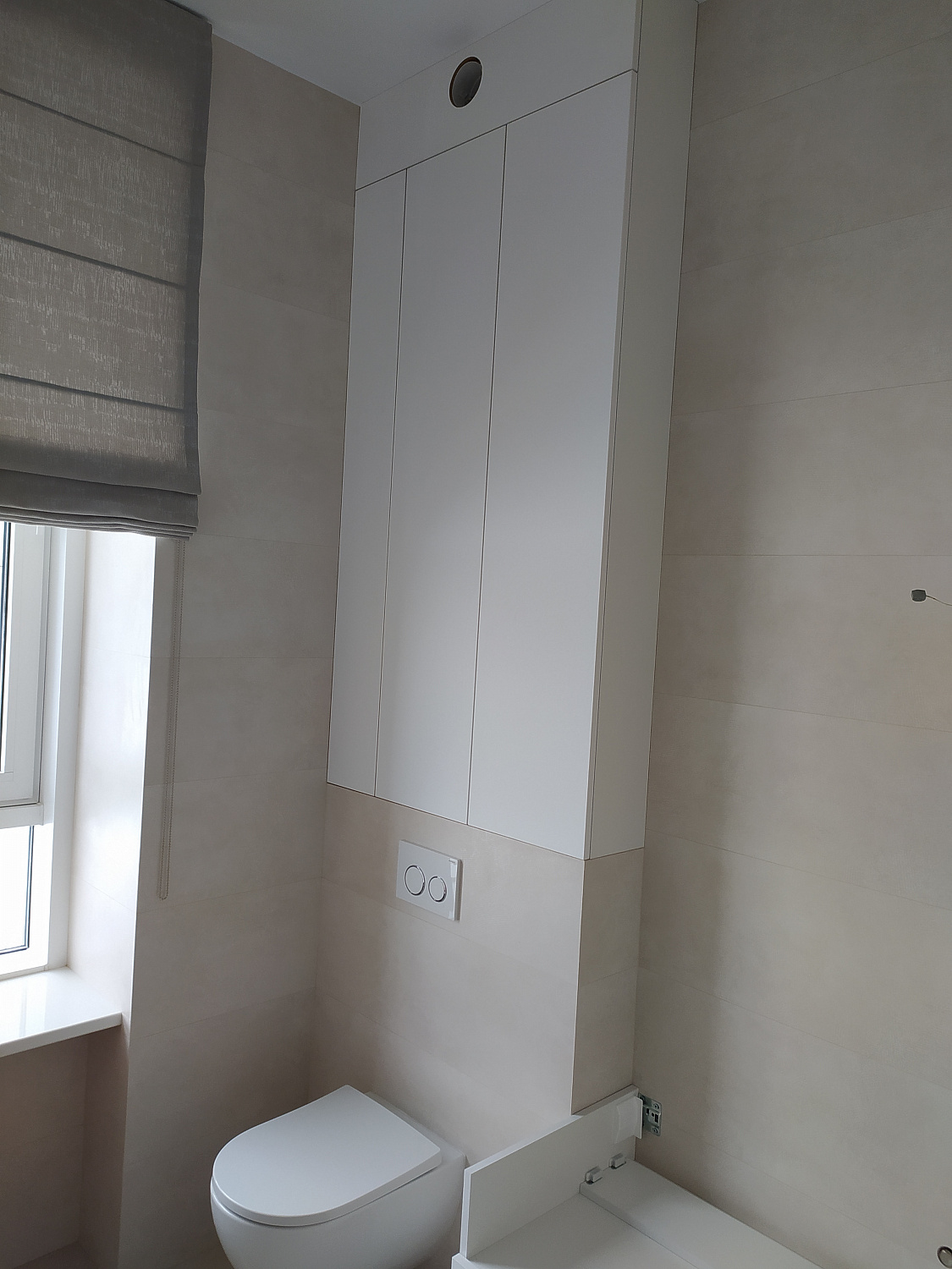 Мебель в ванную комнату с постирочной 