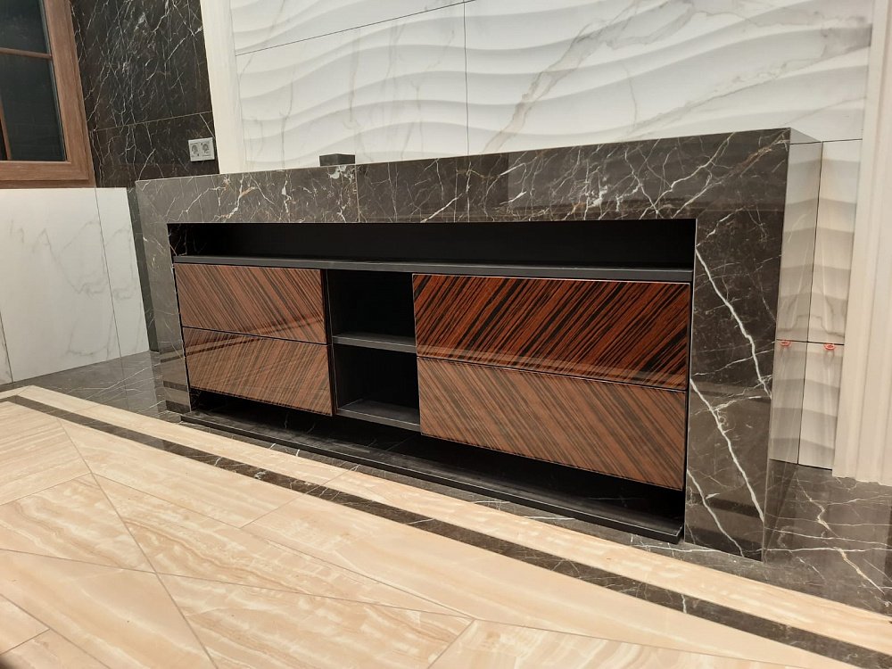 Тумба в ванную шпон Эбен красный глянец