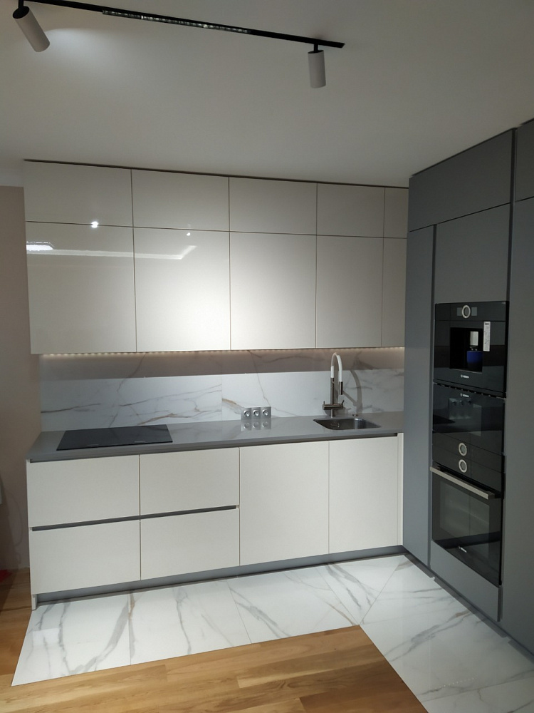 Кухня в современном стиле