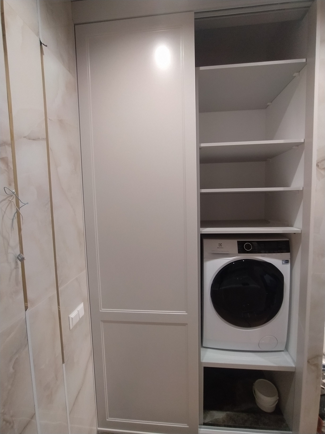 Хозяйственный блок в ванную комнату