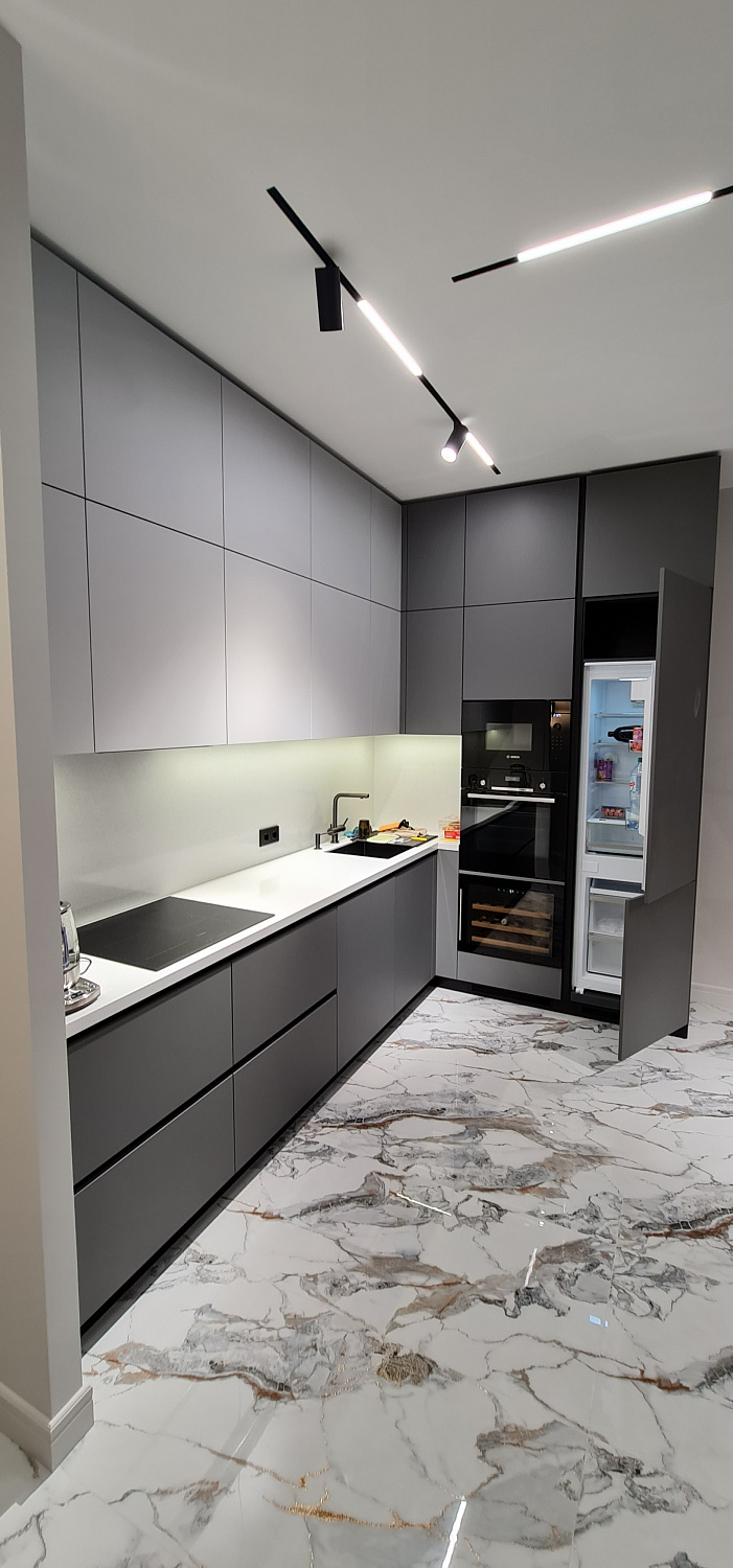 Кухня АГТ серая суперматовый