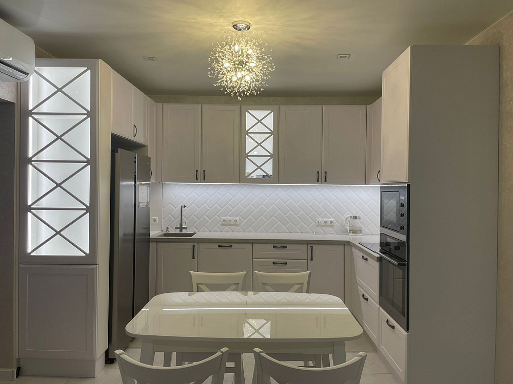 Кухня белая Фасад - "Алмаз"