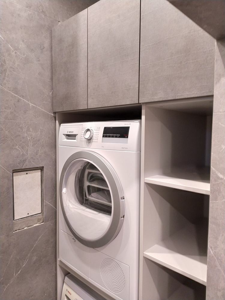 Постирочная серый