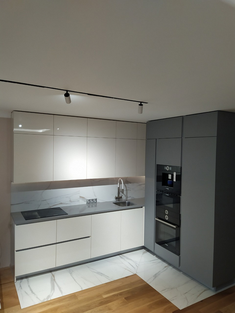 Кухня в современном стиле