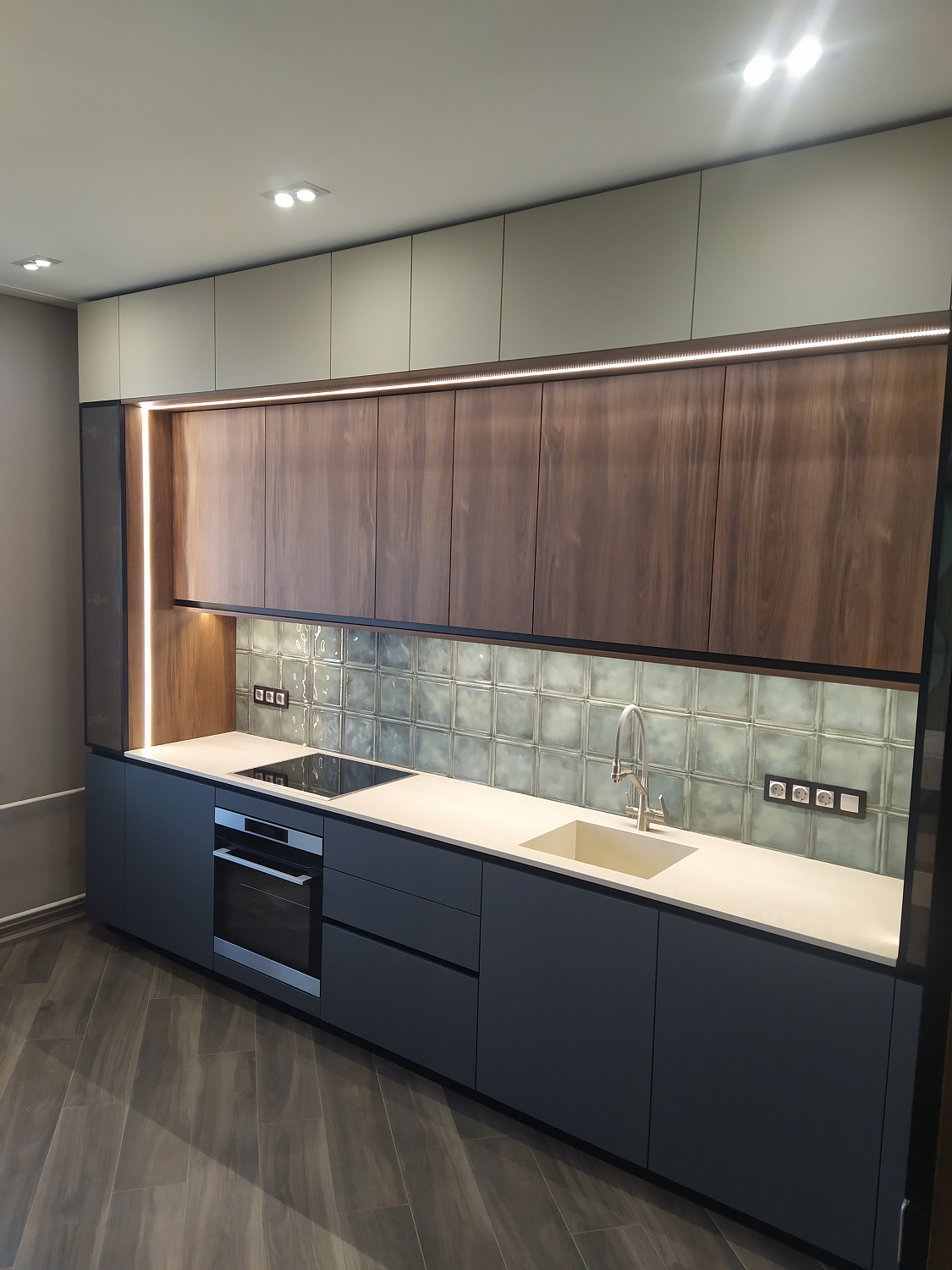 Кухня фасады пластик AGT