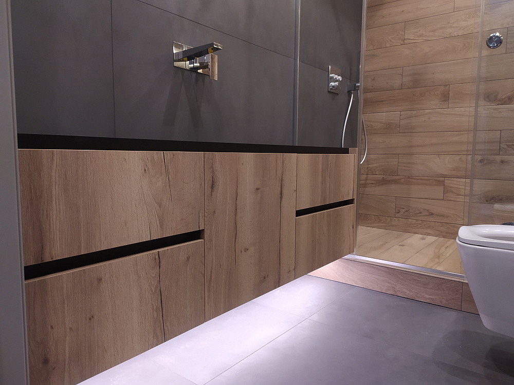 Мебель в санузел (материал - дуб)