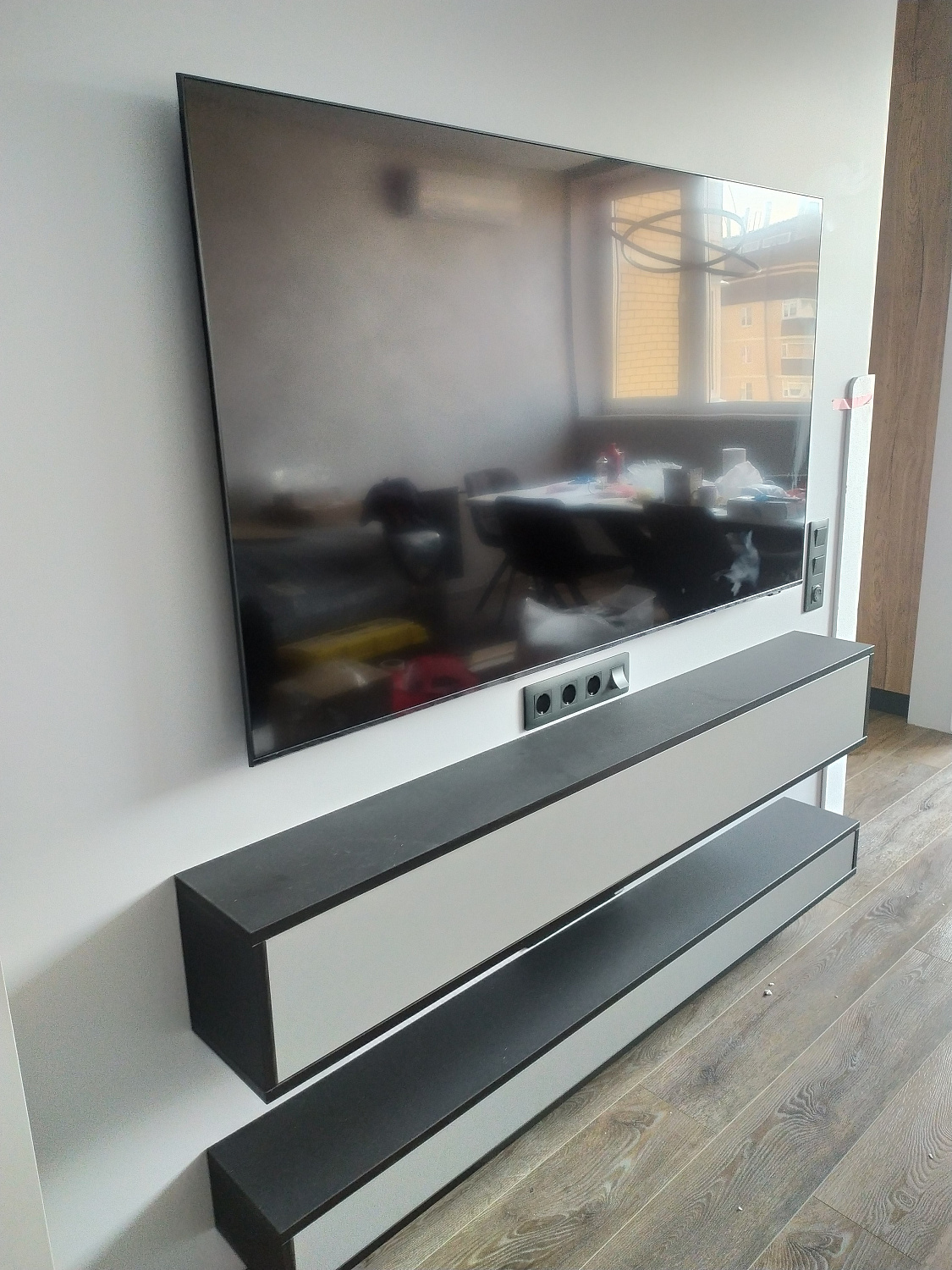Тумба под ТВ (серая + графит)