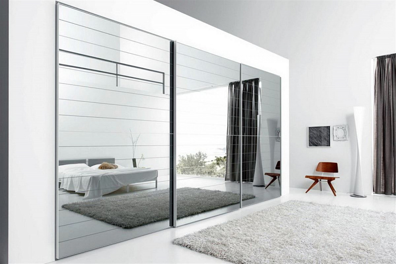 Шкаф купе зеркало №1