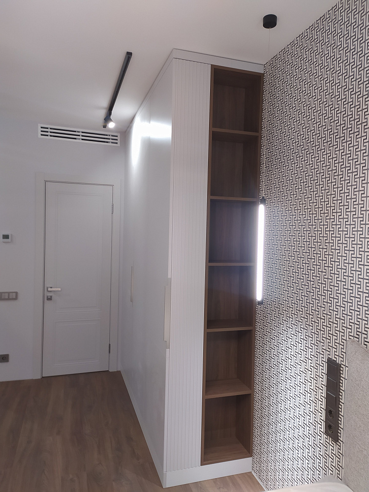 Мебель в спальню комбинированная 