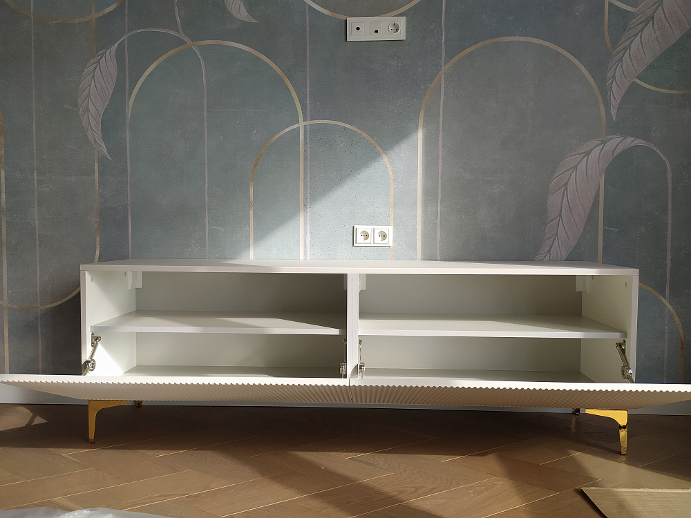 Тумба под ТВ рейка