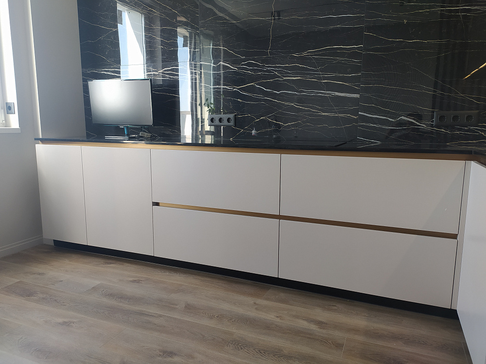 Кухня "орех карини натуральный"