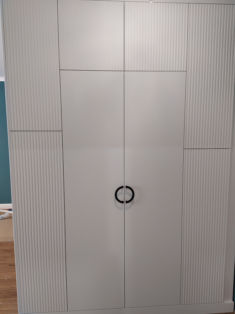 Шкаф-гардеробная угловой белый